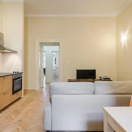 D45 - Boutique Apartments, Location By Bqa Apartment *